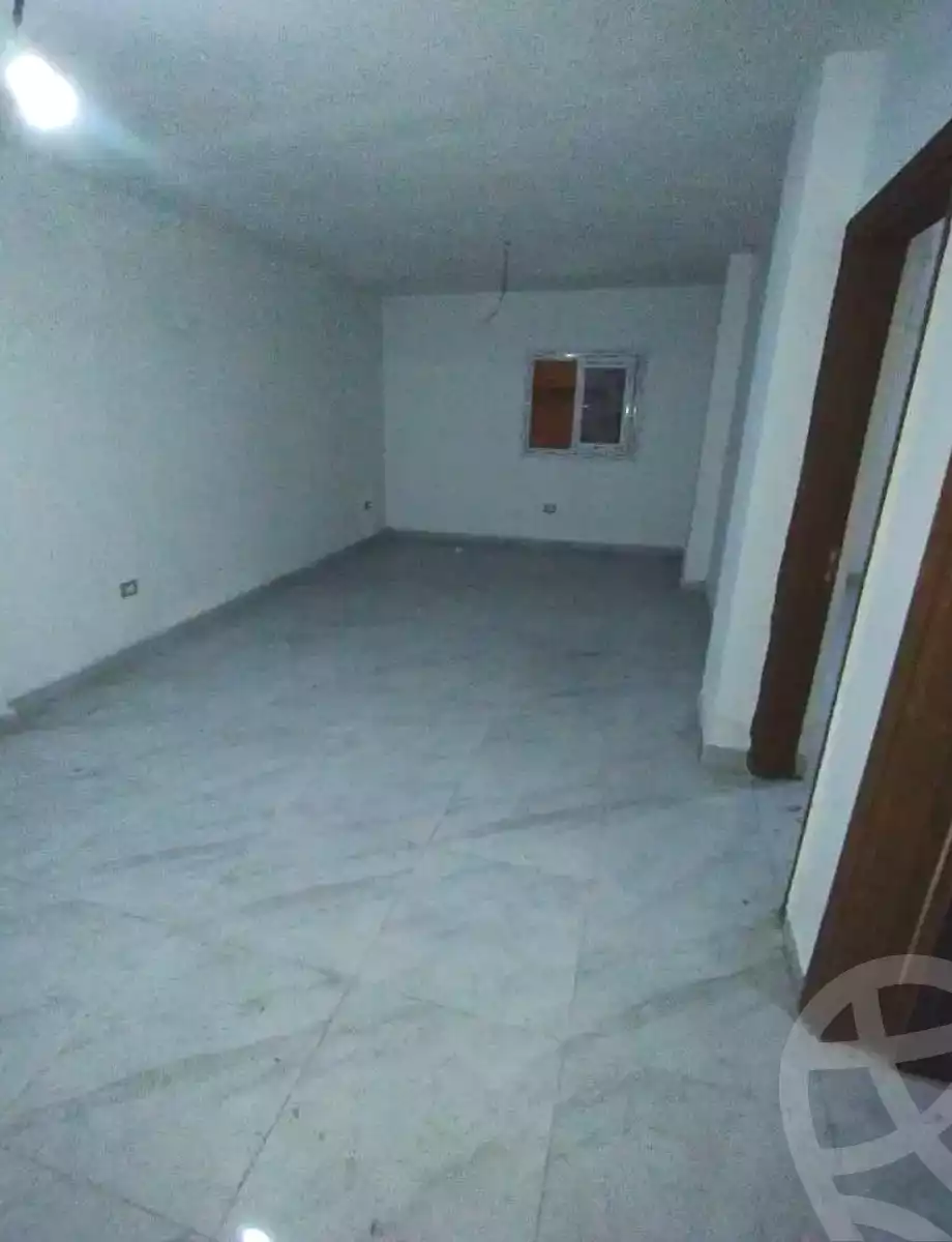 https://aqarmap.com.eg/ar/listing/7183947-for-sale-alexandria-sydy-bshr-sydy-bshr-bhry-shr-khld-bn-lwlyd