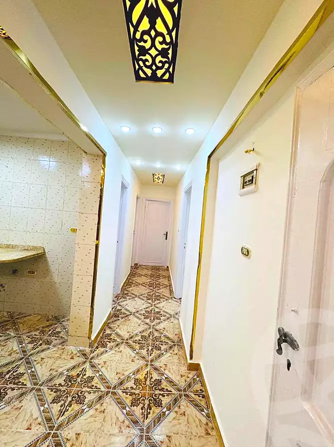 https://aqarmap.com.eg/ar/listing/7184083-for-sale-alexandria-al-agamy-shataa-el-nakheel