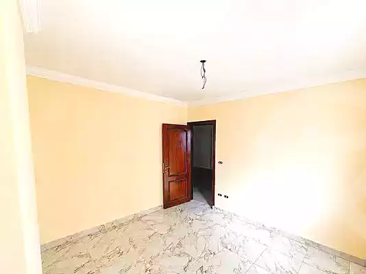 https://aqarmap.com.eg/ar/listing/7184255-for-sale-alexandria-ganaklis-shr-mrtdy-bsh