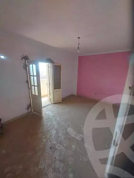 https://aqarmap.com.eg/ar/listing/7184359-for-sale-cairo-helwan-el-shareaa-el-sharby-st