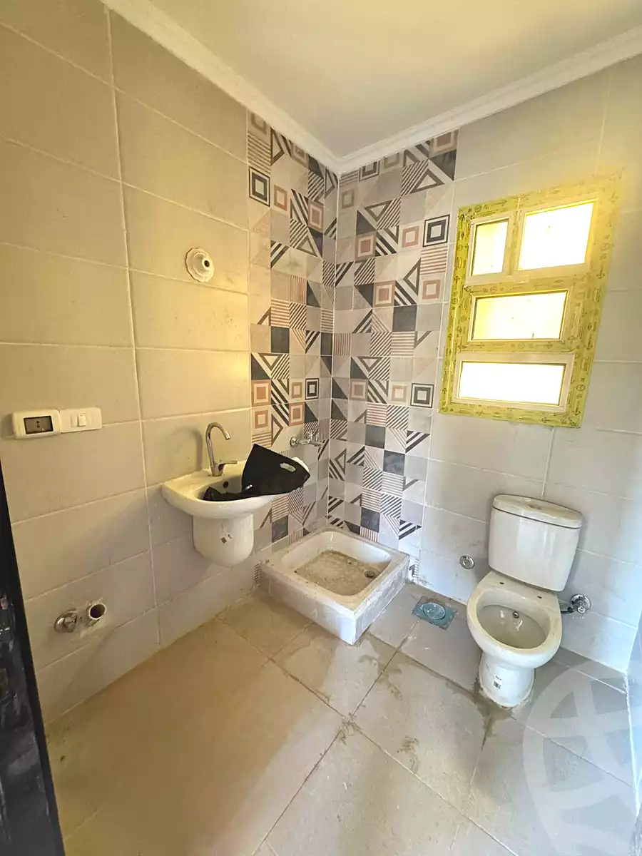 https://aqarmap.com.eg/ar/listing/7184848-for-rent-cairo-6th-of-october-el-tawsaat-el-shamalya-hy-2000-qt