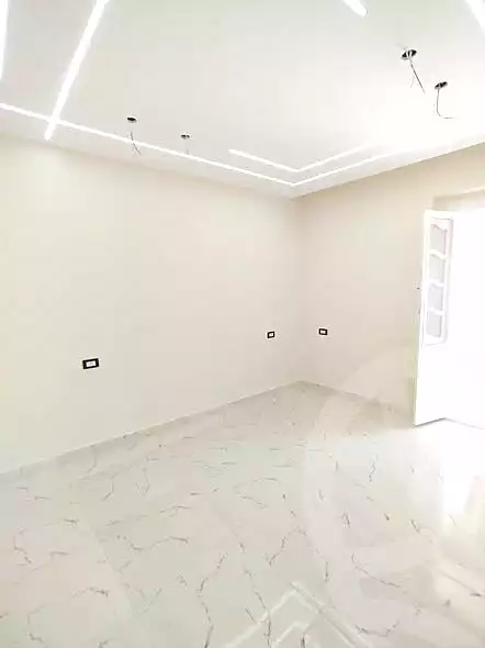 https://aqarmap.com.eg/ar/listing/7185082-for-sale-alexandria-lsywf-el-falki