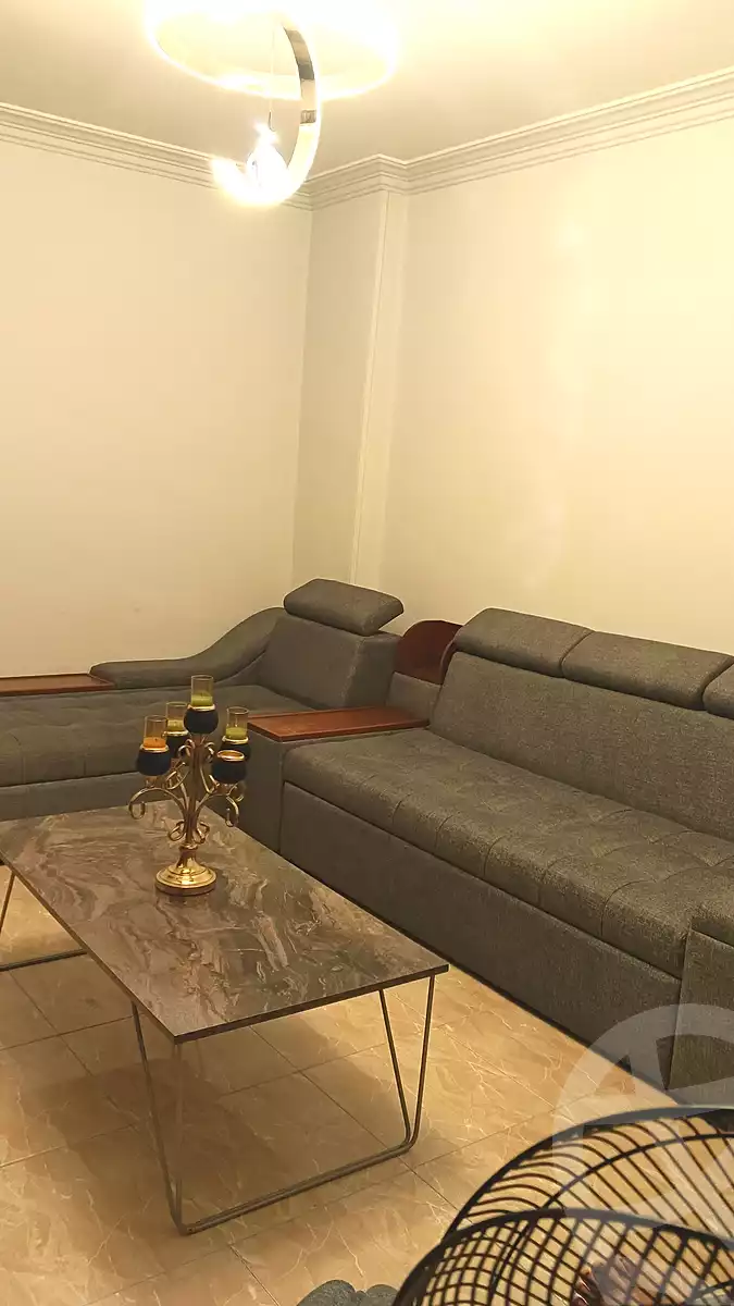 https://aqarmap.com.eg/ar/listing/7185127-for-rent-cairo-6th-of-october-el-ahyaa-neighborhood-2nd-divided-from-al-kafrawei-st