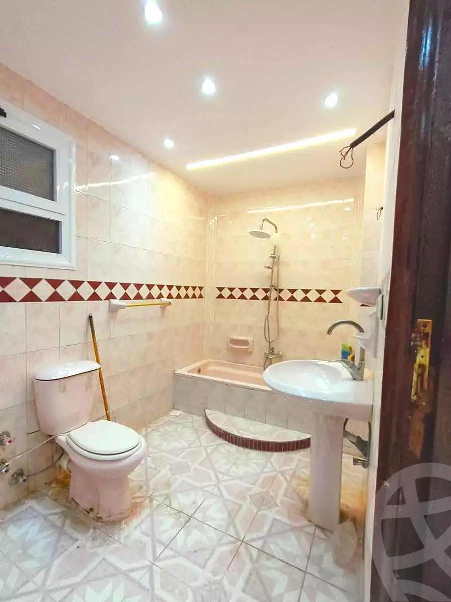 https://aqarmap.com.eg/en/listing/7185278-for-rent-alexandria-al-agamy-lbytsh-belia-st