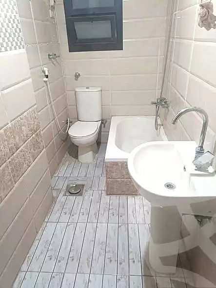 https://aqarmap.com.eg/ar/listing/7185464-for-rent-cairo-ain-shams-ahmed-esmat-st