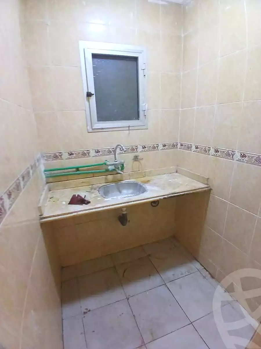 https://aqarmap.com.eg/en/listing/7185475-for-sale-alexandria-al-agamy-el-hanouvel-al-haded-we-al-soulb-st