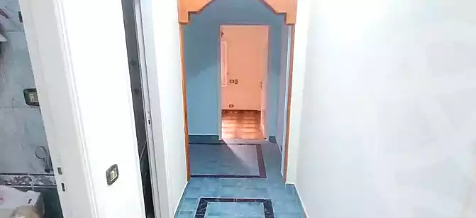 https://aqarmap.com.eg/en/listing/7185544-for-rent-alexandria-shds