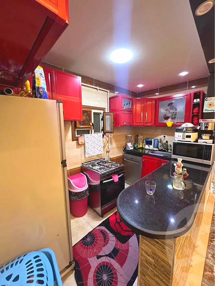 https://aqarmap.com.eg/ar/listing/7185558-for-sale-alexandria-sydy-bshr-sydy-bshr-bhry-ali-hipa-st