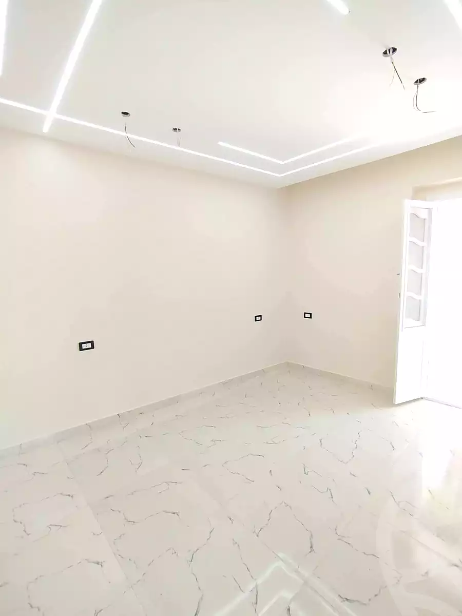 https://aqarmap.com.eg/ar/listing/7185617-for-sale-alexandria-lsywf-el-falki