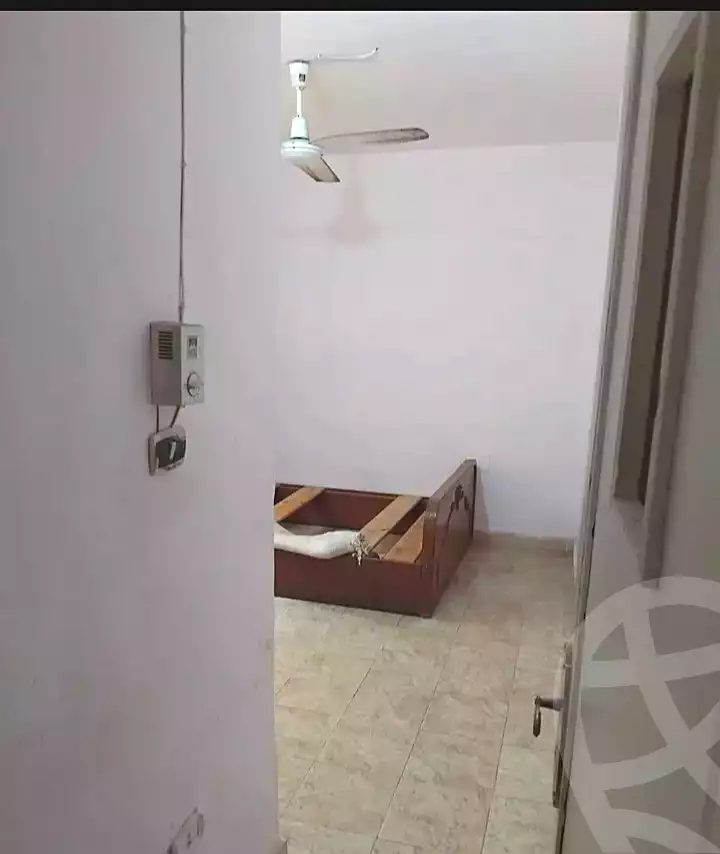 https://aqarmap.com.eg/ar/listing/7185654-for-rent-alexandria-miami-salah-al-din-shaban-st