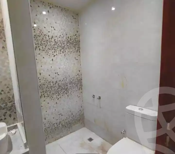 https://aqarmap.com.eg/en/listing/7185878-for-rent-alexandria-ganaklis-shr-bw-qyr-tryq-lhry