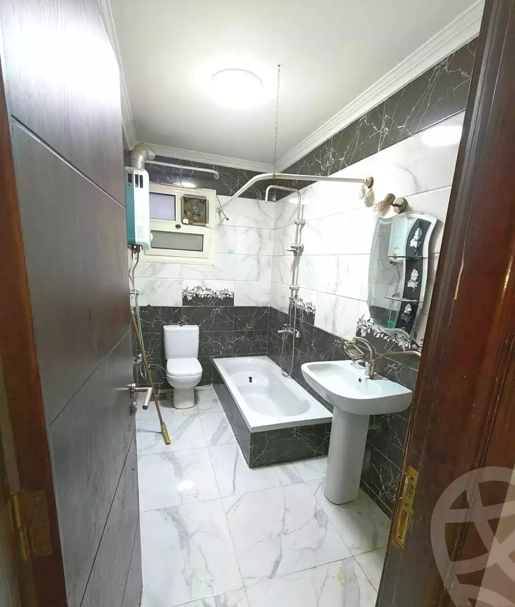 https://aqarmap.com.eg/en/listing/7186014-for-sale-cairo-ain-shams-el-naam