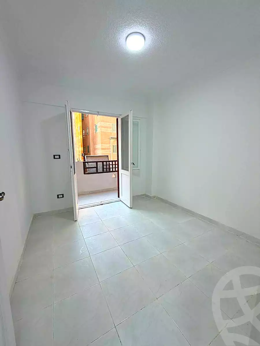 https://aqarmap.com.eg/ar/listing/7186045-for-sale-alexandria-al-agamy-shataa-el-nakheel