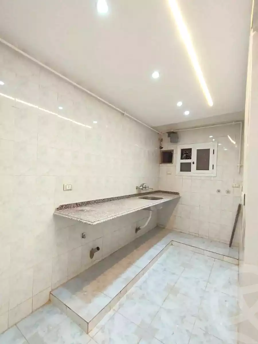 https://aqarmap.com.eg/en/listing/7186048-for-rent-alexandria-al-agamy-lbytsh-belia-st