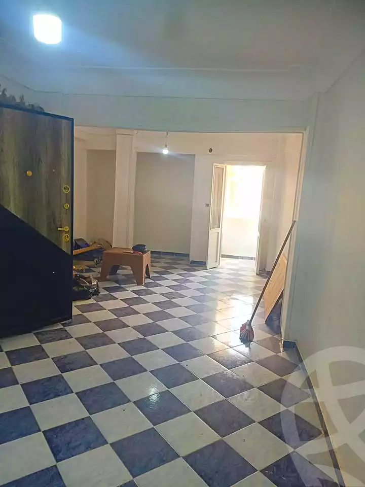 https://aqarmap.com.eg/en/listing/7186078-for-sale-alexandria-al-agamy-el-hanouvel