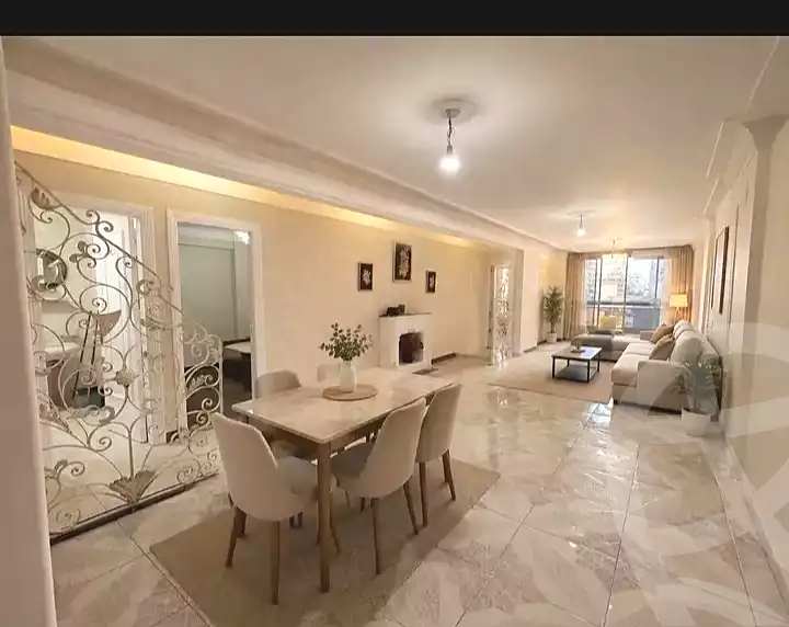 https://aqarmap.com.eg/ar/listing/7186085-for-sale-alexandria-miami-shr-jml-bd-lnsr