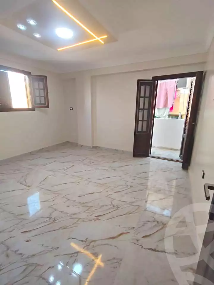 https://aqarmap.com.eg/ar/listing/7186166-for-sale-alexandria-bw-qyr-street-25