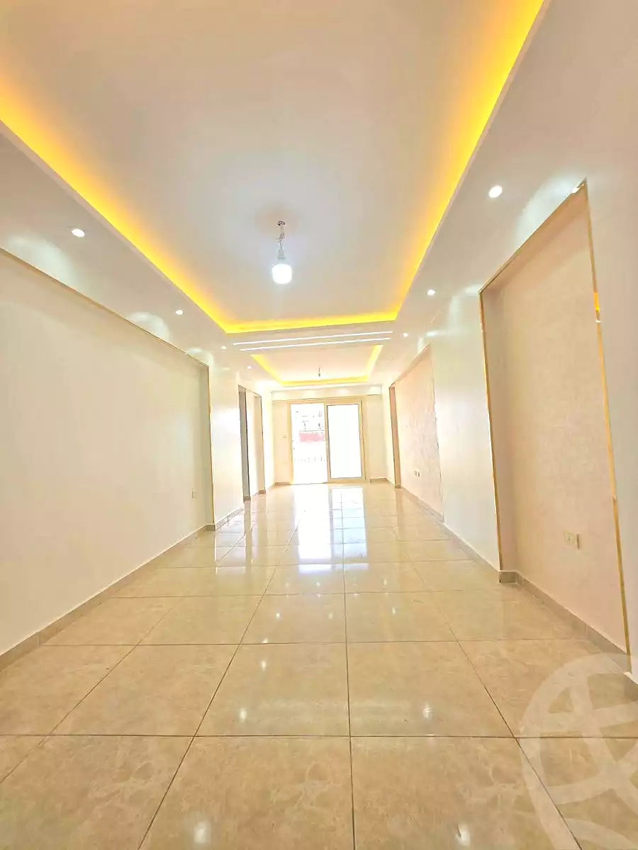 https://aqarmap.com.eg/ar/listing/7186262-for-sale-alexandria-el-asafra-l-sfr-bhry