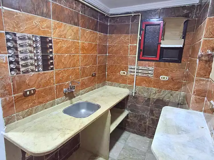 https://aqarmap.com.eg/ar/listing/7186281-for-sale-alexandria-lsywf-el-falki