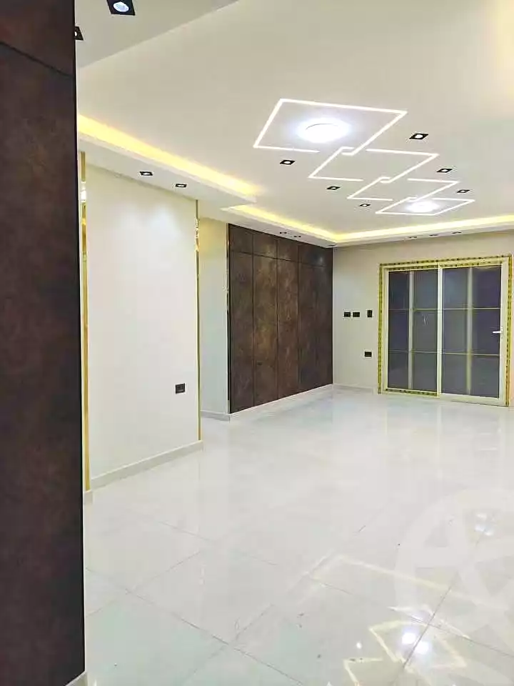 https://aqarmap.com.eg/ar/listing/7186291-for-sale-alexandria-al-agamy-el-hanouvel