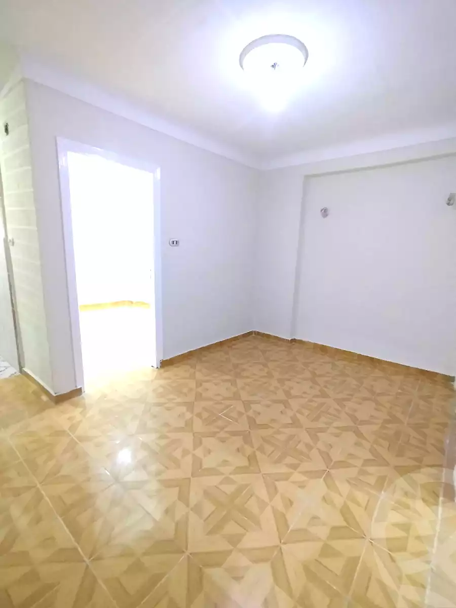 https://aqarmap.com.eg/en/listing/7186298-for-sale-alexandria-lsywf-el-falki
