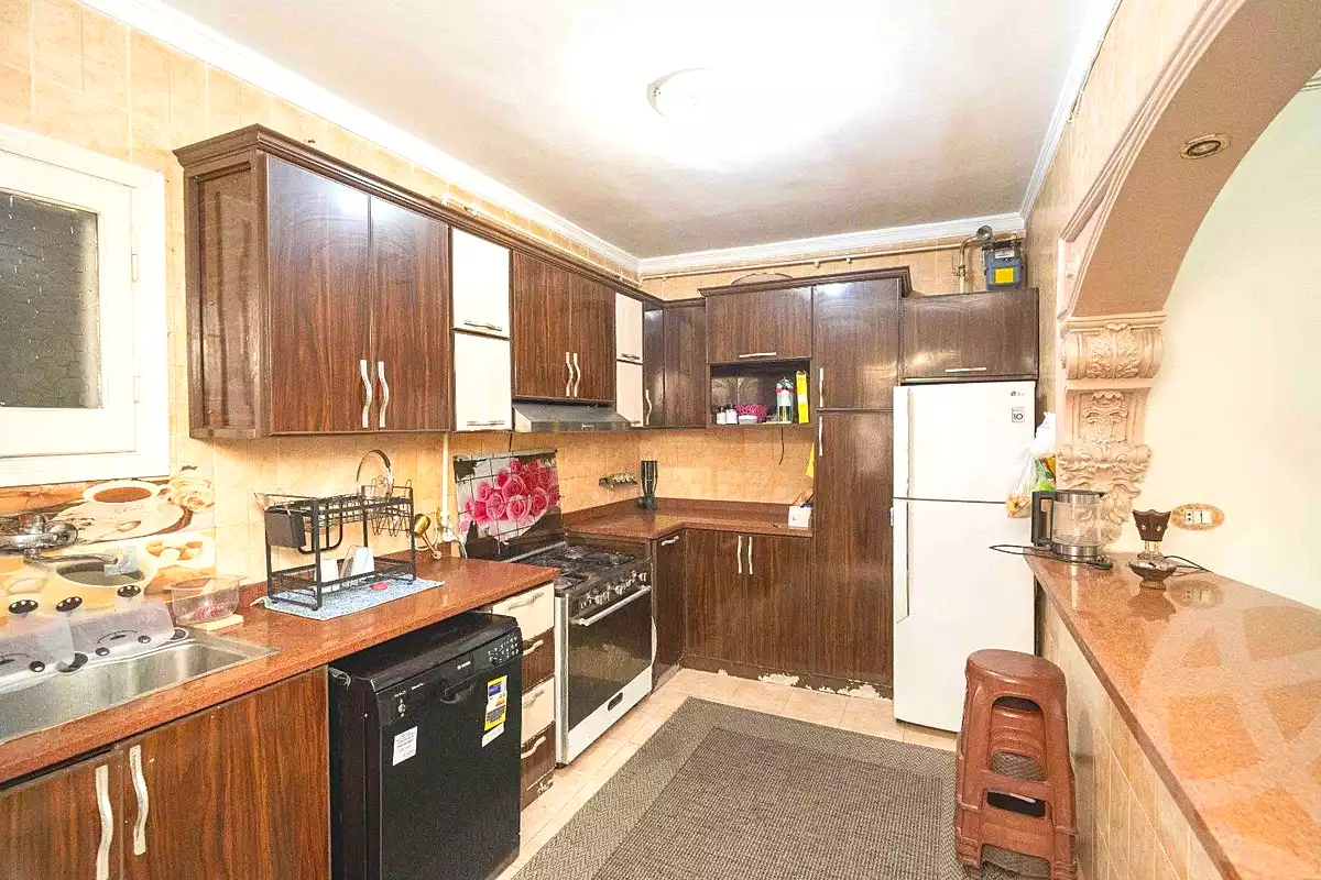 https://aqarmap.com.eg/en/listing/7186494-for-sale-alexandria-sydy-bshr-tryq-ljysh