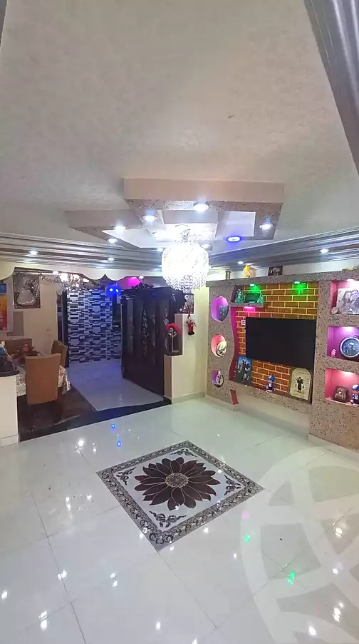 https://aqarmap.com.eg/ar/listing/7186505-for-sale-cairo-ain-shams-ain-shams-el-sharkia-sedky-st