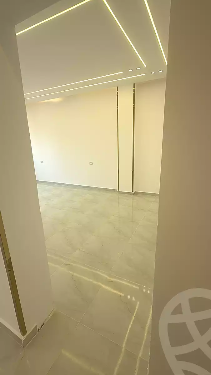 https://aqarmap.com.eg/ar/listing/7186496-for-sale-cairo-new-cairo-el-yassamin-el-yasmeen-7-el-shaikh-hassan-mamoun-st