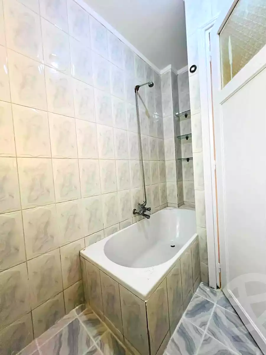 https://aqarmap.com.eg/en/listing/7186521-for-sale-alexandria-al-agamy