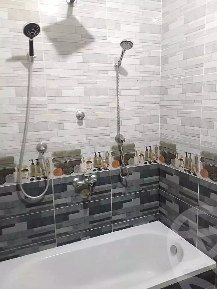 https://aqarmap.com.eg/ar/listing/7186650-for-rent-cairo-ain-shams-ain-shams-el-sharkia-el-eshrein-stt