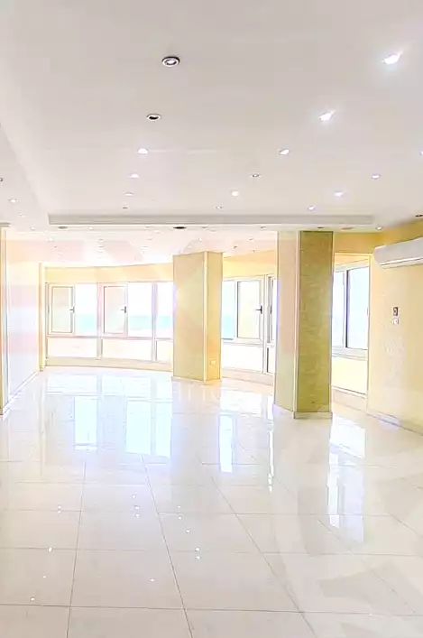 https://aqarmap.com.eg/ar/listing/7186748-for-sale-alexandria-san-stefano