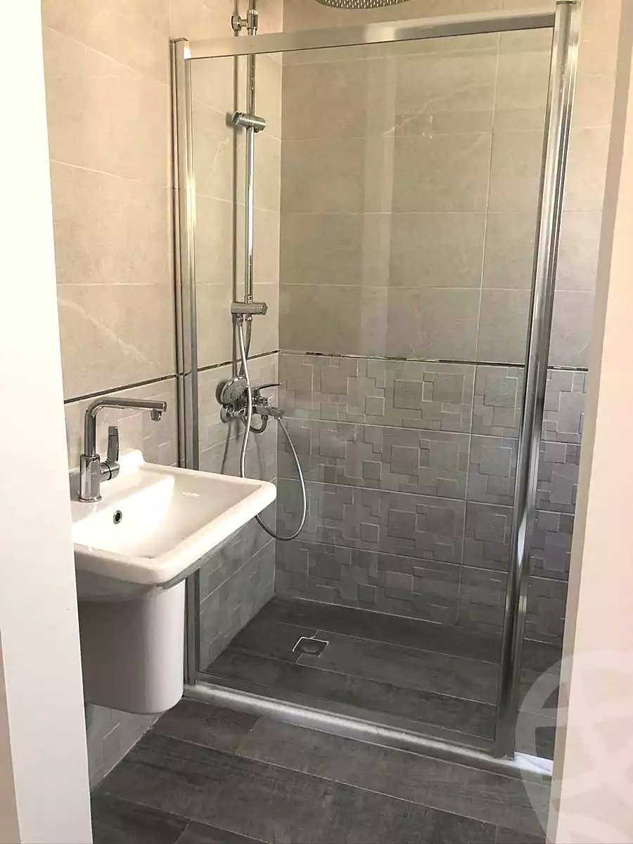 https://aqarmap.com.eg/ar/listing/7186761-for-sale-cairo-new-cairo-compounds-kmbwnd-ldf-lwtny