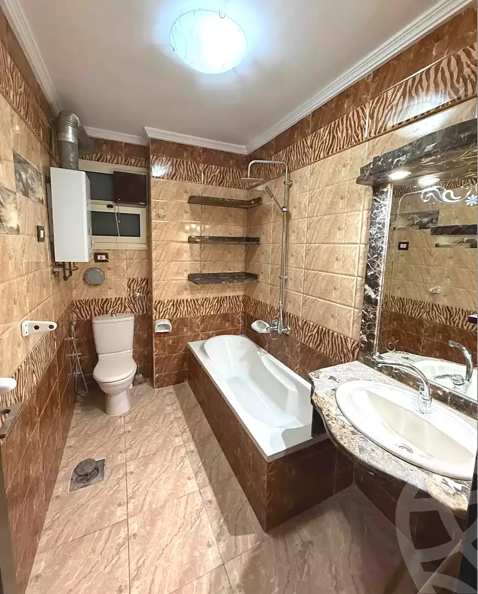 https://aqarmap.com.eg/en/listing/7186766-for-sale-alexandria-el-mandara-shr-jml-bd-lnsr