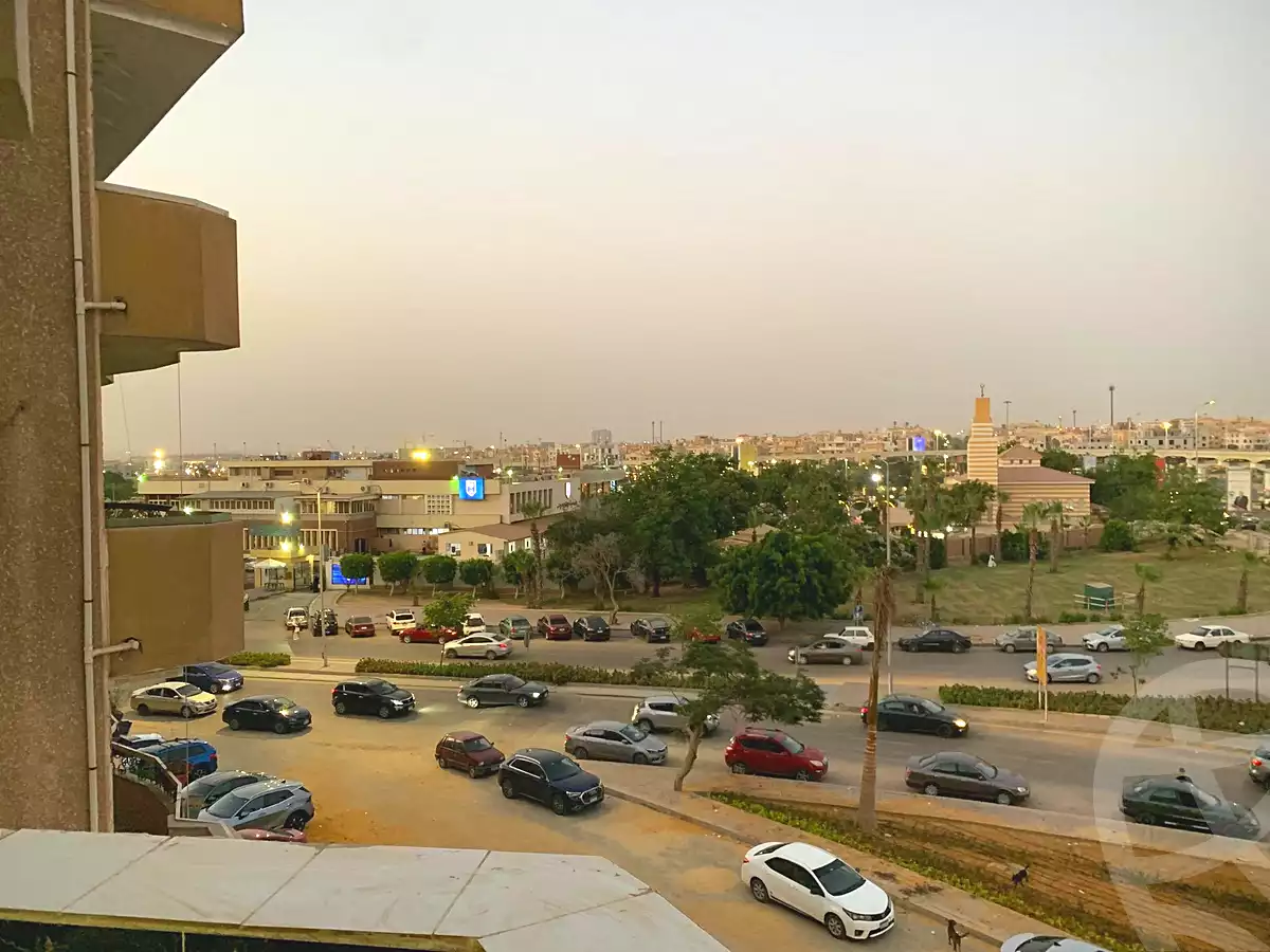 https://aqarmap.com.eg/ar/listing/7186933-for-rent-cairo-6th-of-october-el-ahyaa-neighborhood-7th-el-madina-el-monawwara-st