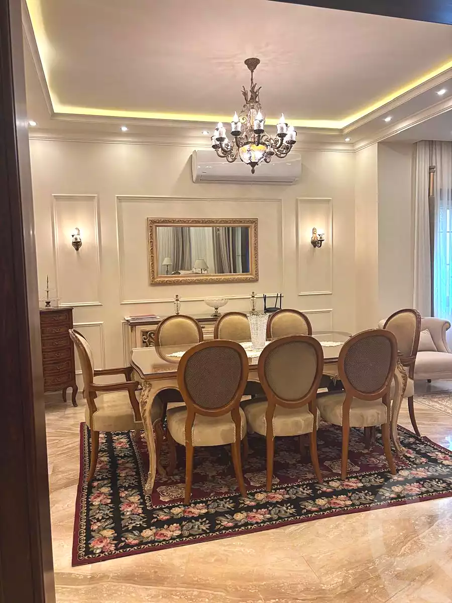 5 BR Villa in Hyde Park, photo 7 of 13