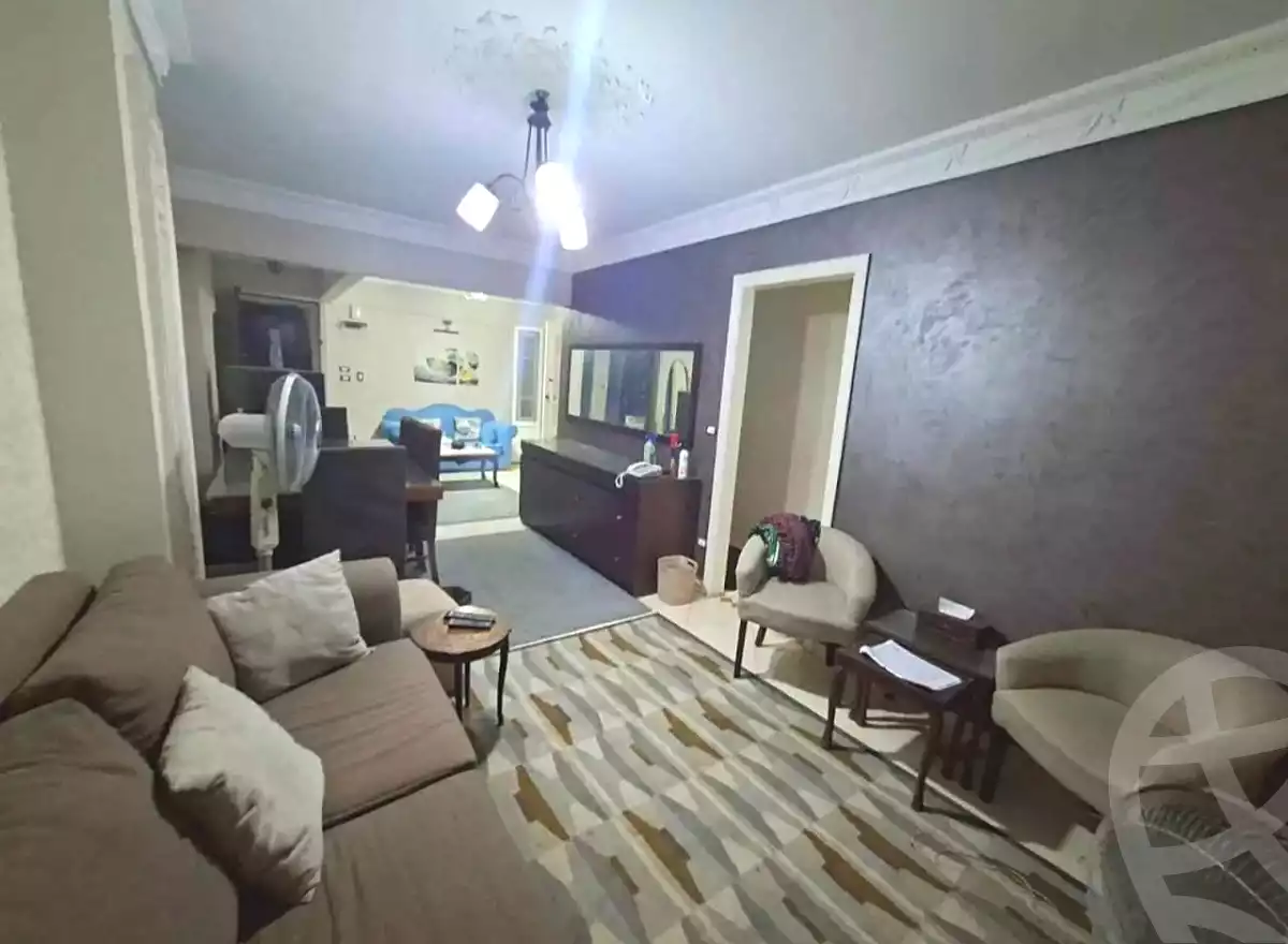 https://aqarmap.com.eg/ar/listing/7187355-for-sale-alexandria-new-miami-compounds-new-miami-doctors-city
