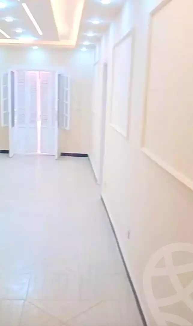 https://aqarmap.com.eg/en/listing/7187403-for-sale-alexandria-al-agamy-el-hanouvel-radwan-st