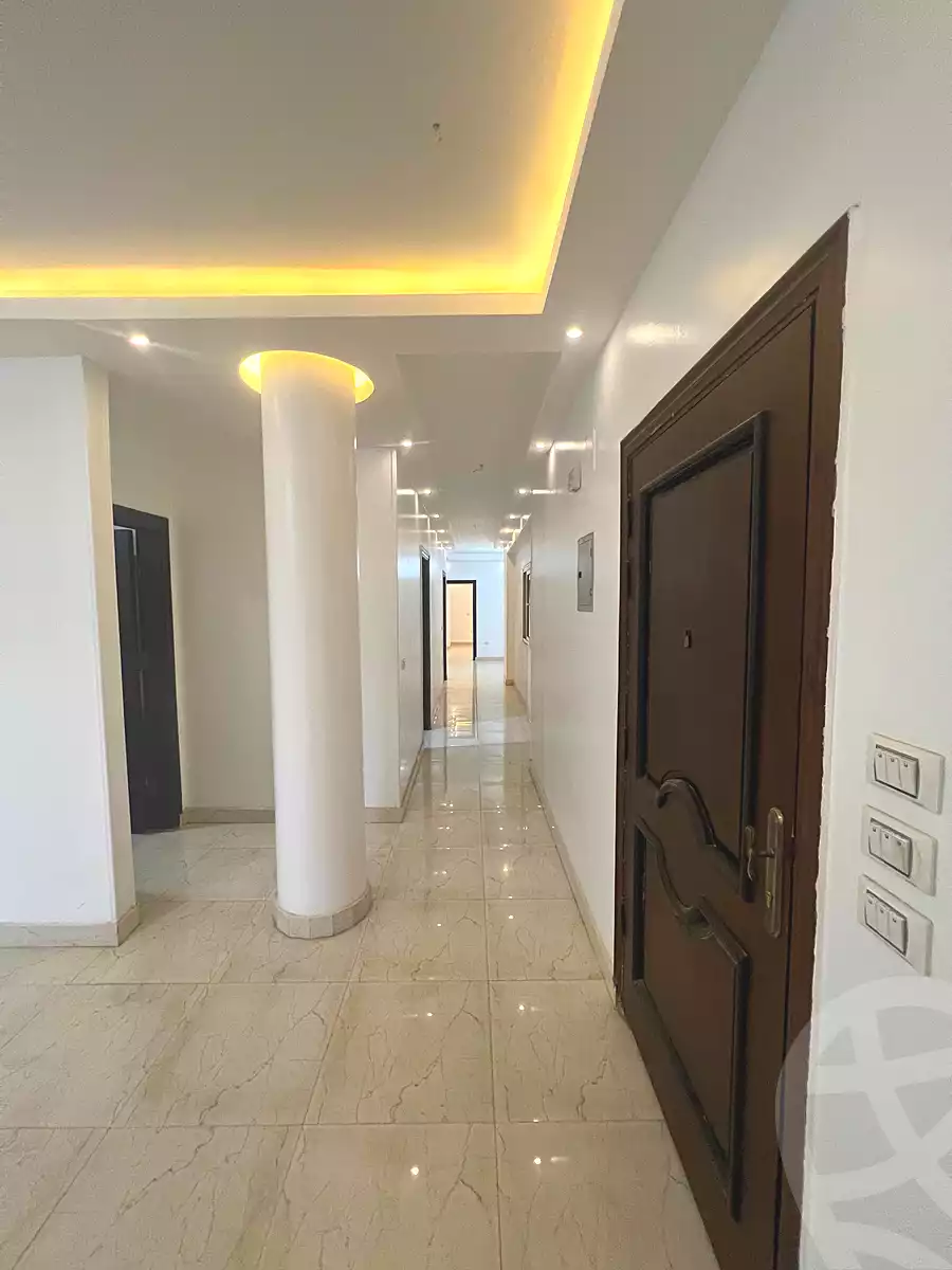 https://aqarmap.com.eg/ar/listing/7187570-for-rent-cairo-new-cairo-el-narges-el-narges-5-moushir-ahmed-ismail-st