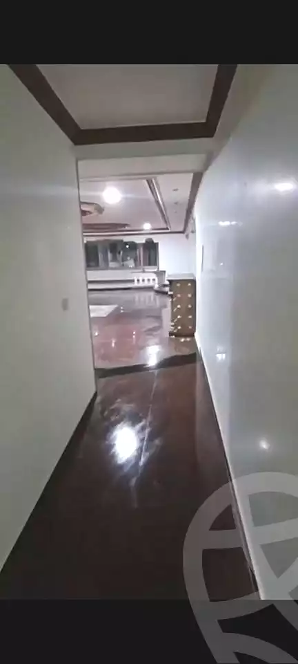 https://aqarmap.com.eg/ar/listing/7187589-for-sale-cairo-el-haram-shareaa-khatem-el-morsalen