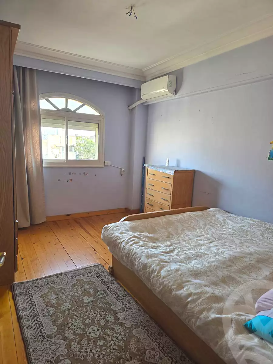 https://aqarmap.com.eg/ar/listing/7187812-for-rent-cairo-6th-of-october-el-hay-el-motamyz-first-touristic-village-el-shaheed-mohammed-abdul-latif-alshimi-st