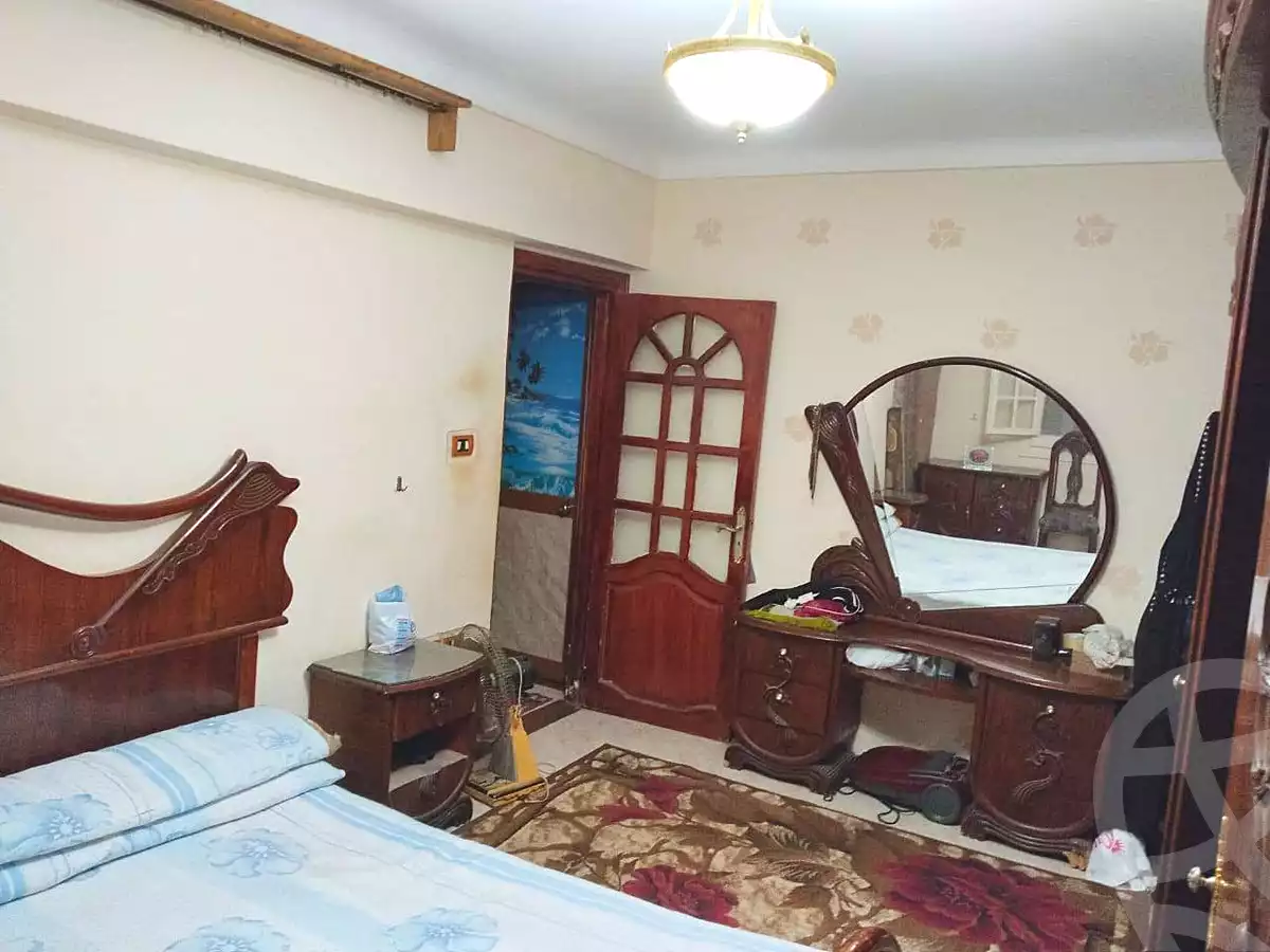 https://aqarmap.com.eg/en/listing/7187789-for-sale-alexandria-al-agamy-el-hanouvel-radwan-st