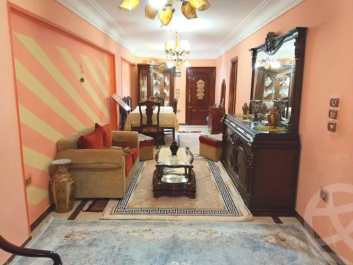 https://aqarmap.com.eg/en/listing/7187789-for-sale-alexandria-al-agamy-el-hanouvel-radwan-st