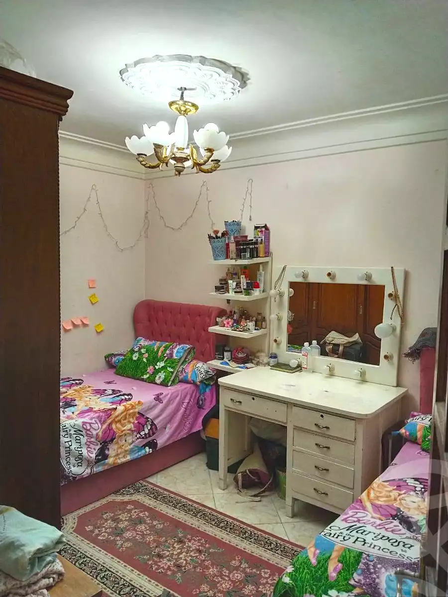 https://aqarmap.com.eg/en/listing/7187789-for-sale-alexandria-al-agamy-el-hanouvel-radwan-st