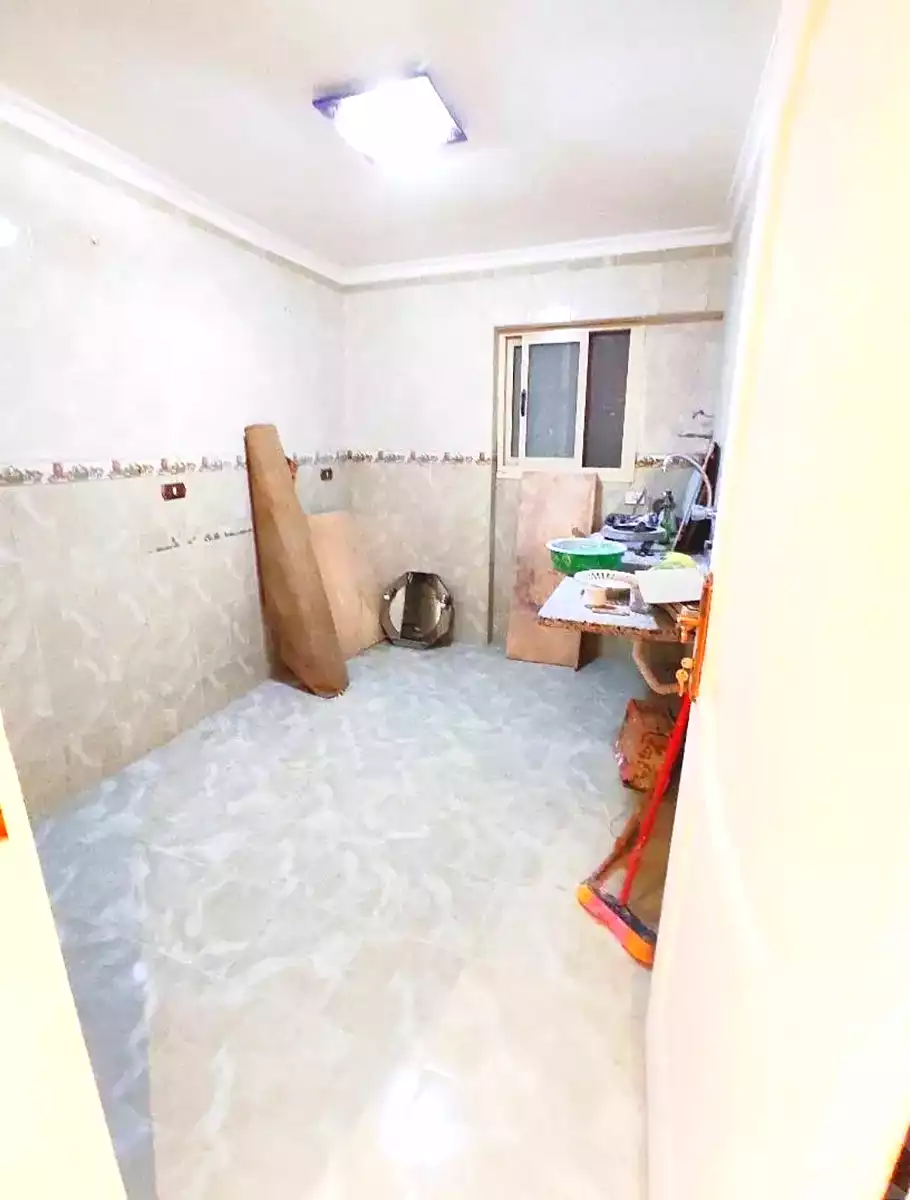 https://aqarmap.com.eg/ar/listing/7187960-for-sale-alexandria-sydy-bshr-sydy-bshr-bhry-khalil-hamada-st