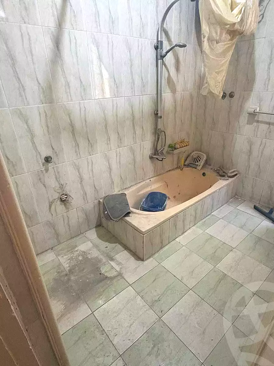 https://aqarmap.com.eg/ar/listing/7187965-for-sale-alexandria-al-agamy-lbytsh-el-bostan-st