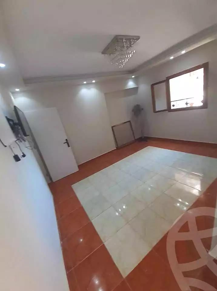 https://aqarmap.com.eg/ar/listing/7188157-for-sale-alexandria-sydy-bshr-sydy-bshr-bhry