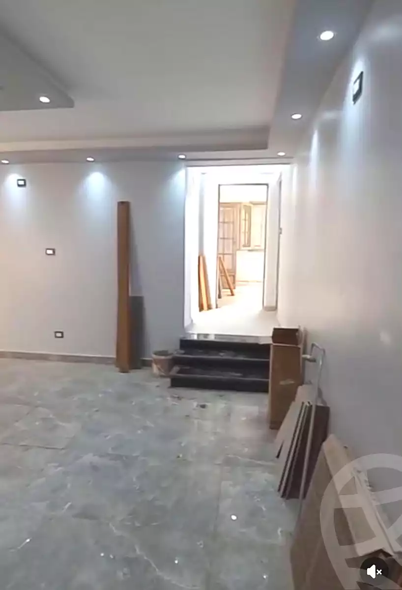 https://aqarmap.com.eg/ar/listing/7188203-for-sale-alexandria-al-agamy-bw-ywsf-hosni-mubarak-st
