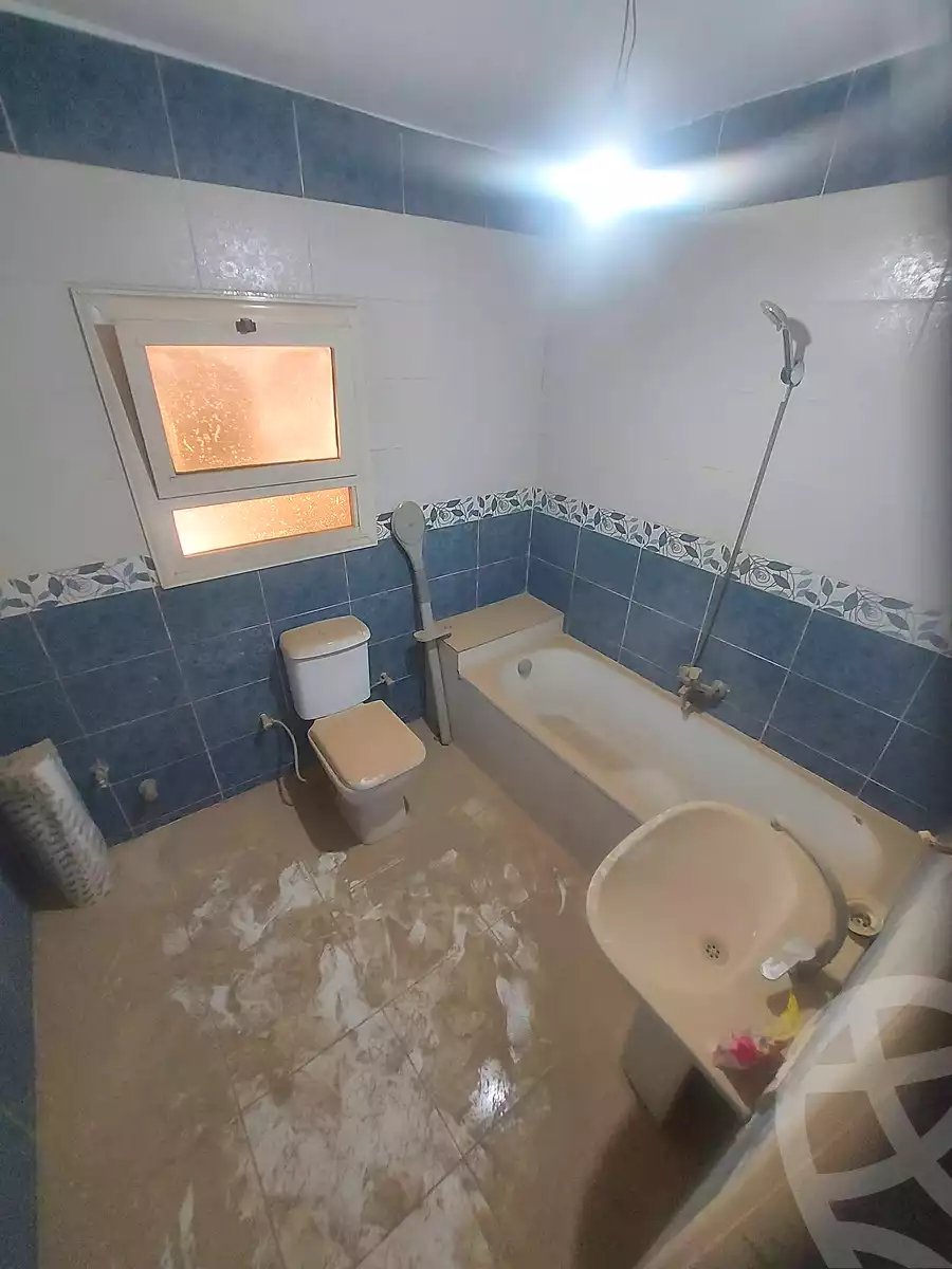 https://aqarmap.com.eg/en/listing/7188324-for-sale-cairo-helwan-el-shareaa-el-sharby-st