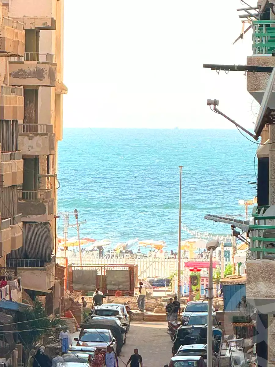 https://aqarmap.com.eg/ar/listing/7188340-for-sale-alexandria-al-agamy-shataa-el-nakheel