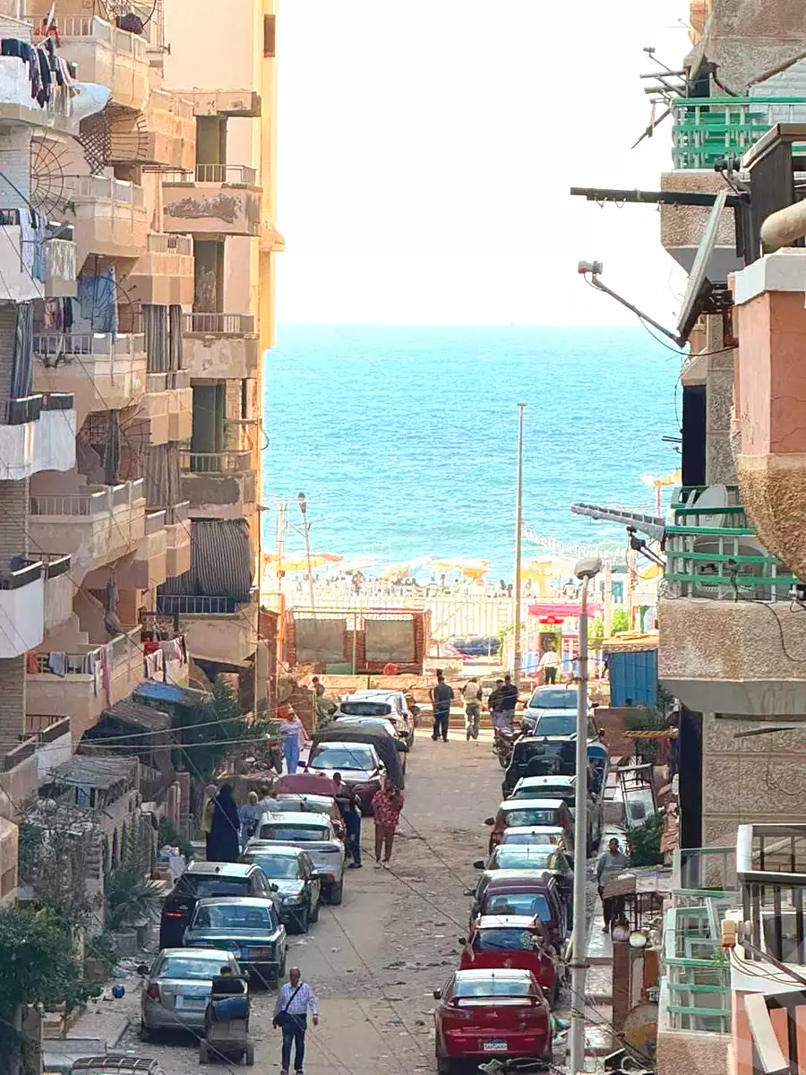 https://aqarmap.com.eg/ar/listing/7188340-for-sale-alexandria-al-agamy-shataa-el-nakheel